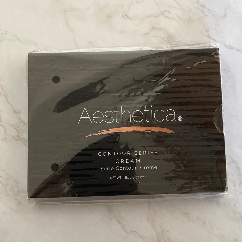 Aesthetica cream contour palette
